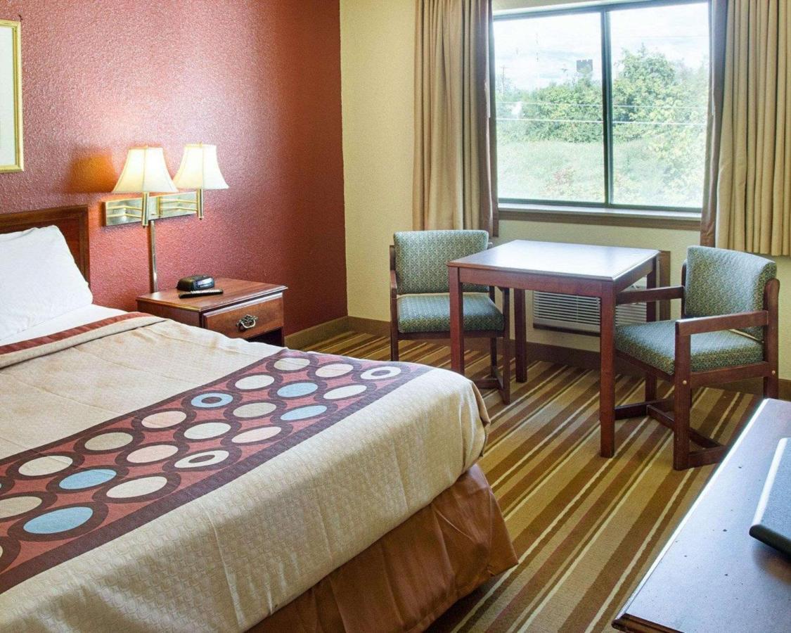 Rodeway Inn Florence - Cincinnati South Экстерьер фото