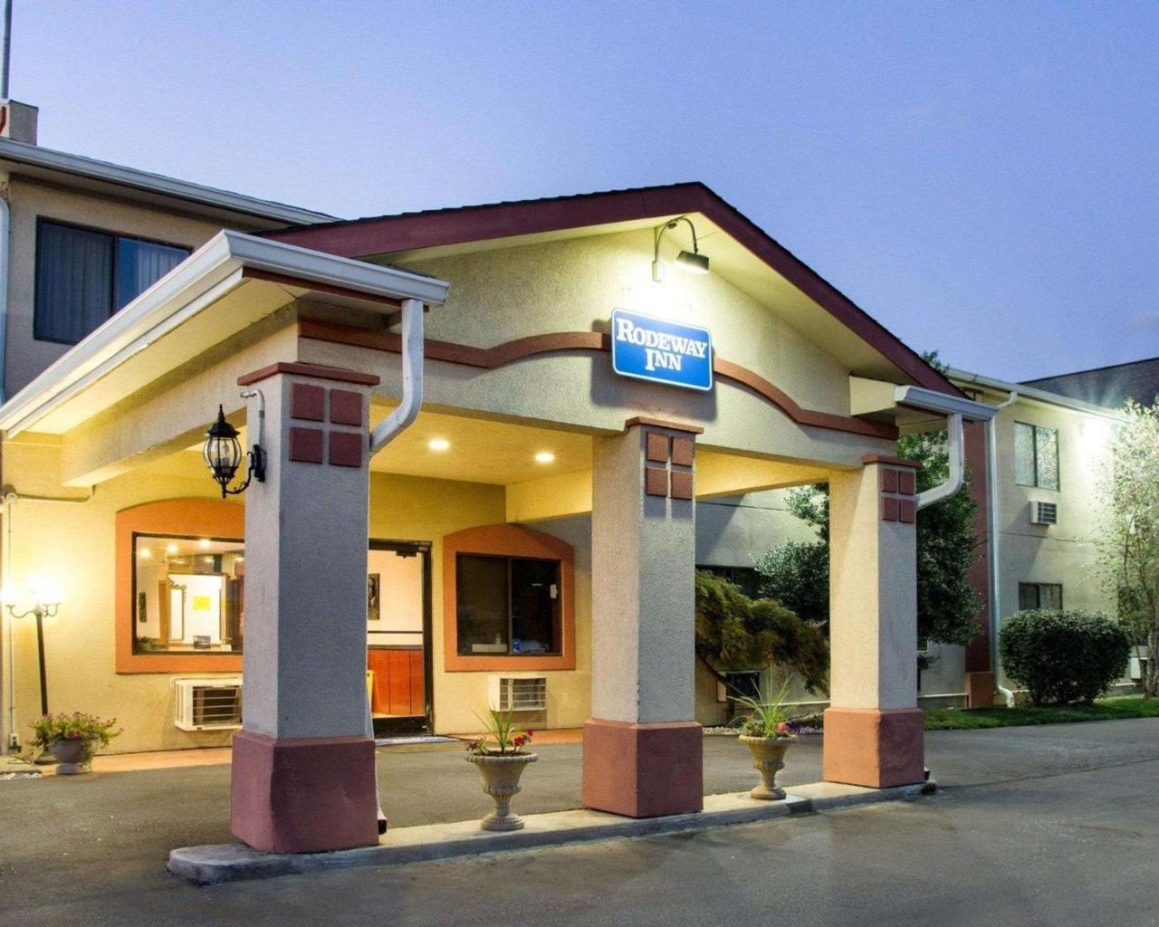 Rodeway Inn Florence - Cincinnati South Экстерьер фото