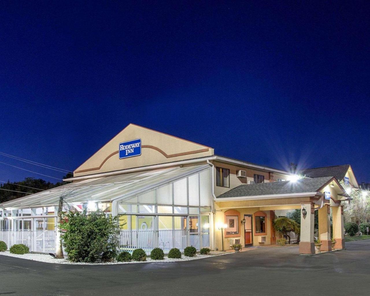 Rodeway Inn Florence - Cincinnati South Экстерьер фото